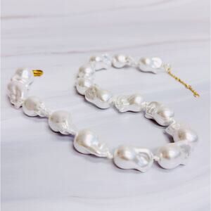 Modern Baroque Pearl Necklace - Gold Baroque Pearl Necklace